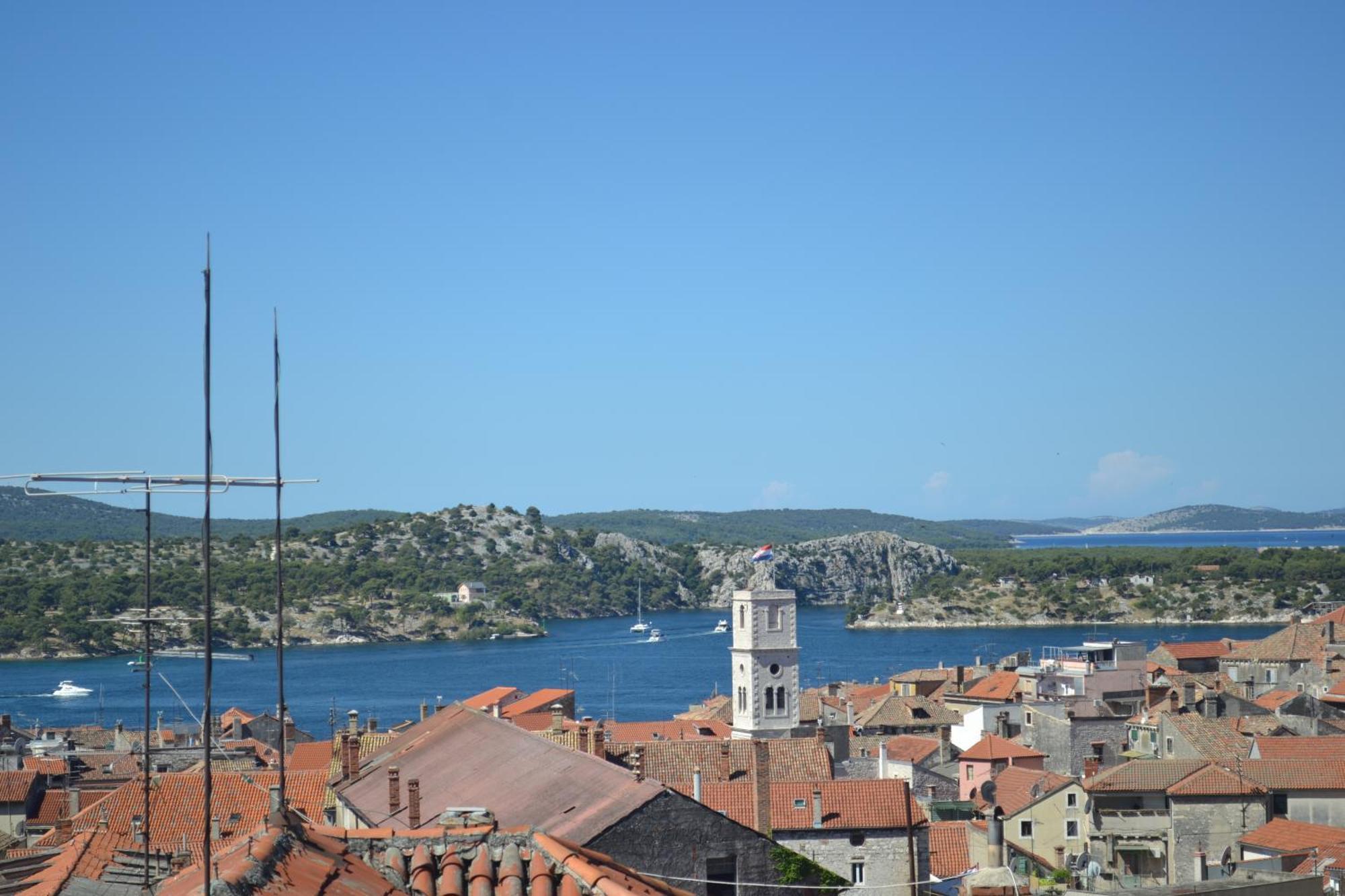 Apartman Bebe In Old Town- With Free Parking Σίμπενικ Εξωτερικό φωτογραφία