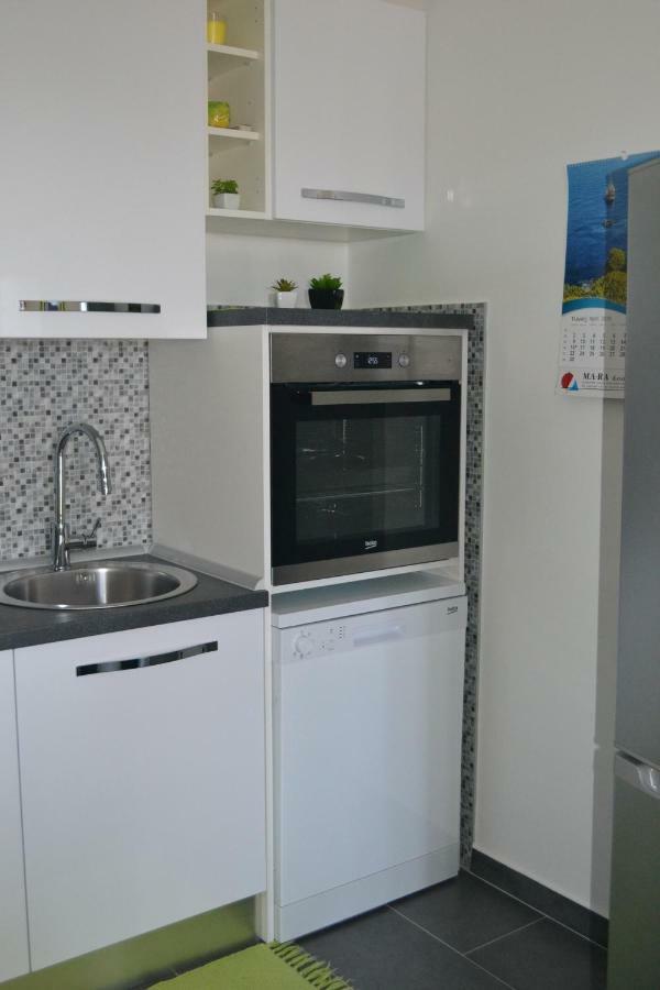 Apartman Bebe In Old Town- With Free Parking Σίμπενικ Εξωτερικό φωτογραφία